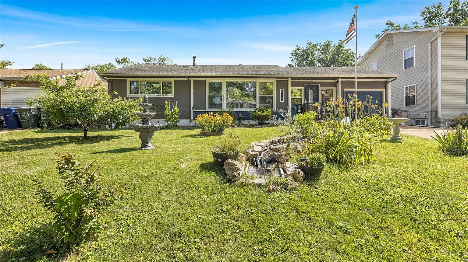 6112 Archwood Ln photo 1