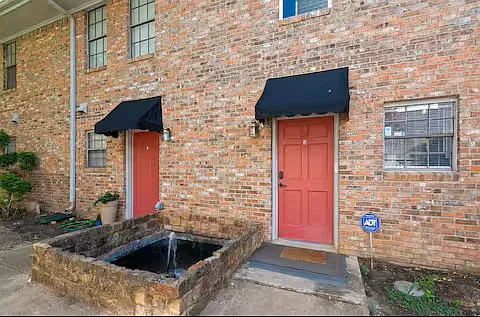 2727 Reagan St #D — Photo 28
