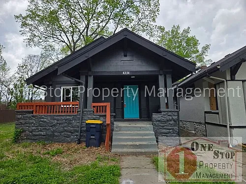 4224 Agnes Ave Photo 1