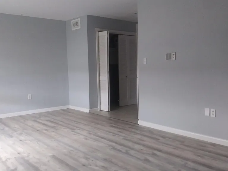 35 Arthur Ct — Photo 12