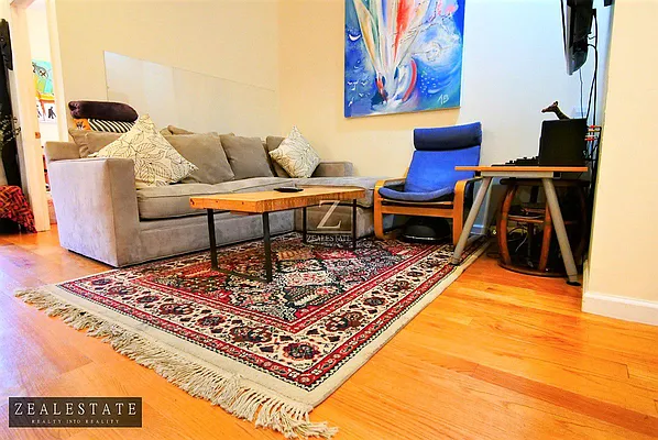 Rented by ZealEstate Group Inc | media 11