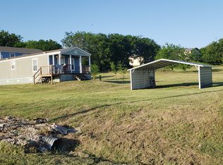 107 Blue Sky Ln, Springtown, TX 76082