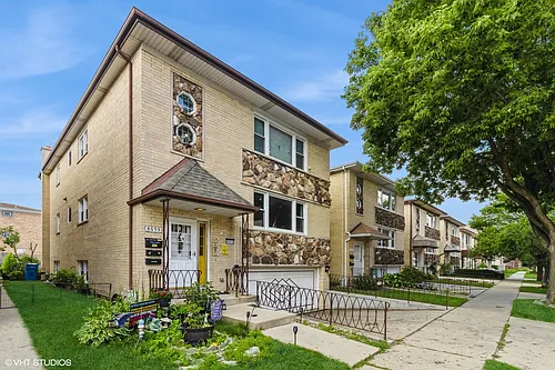 8653 W Catherine Ave #1 Photo 1