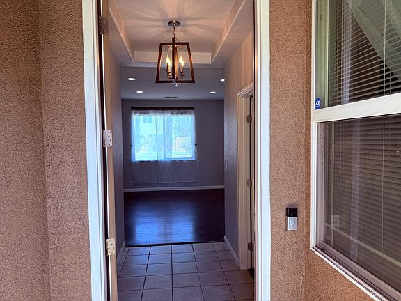 5th image of 1566 Three Rivers Dr