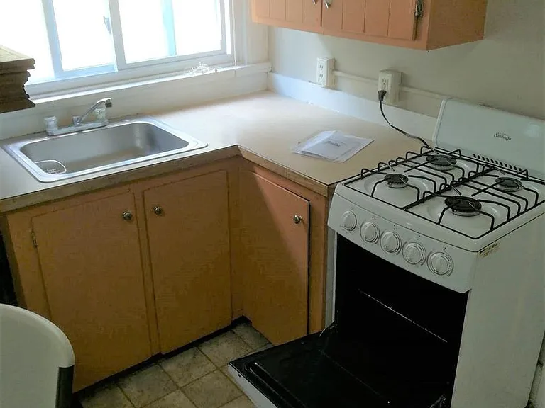 308 Fairmount Ave — Photo 25