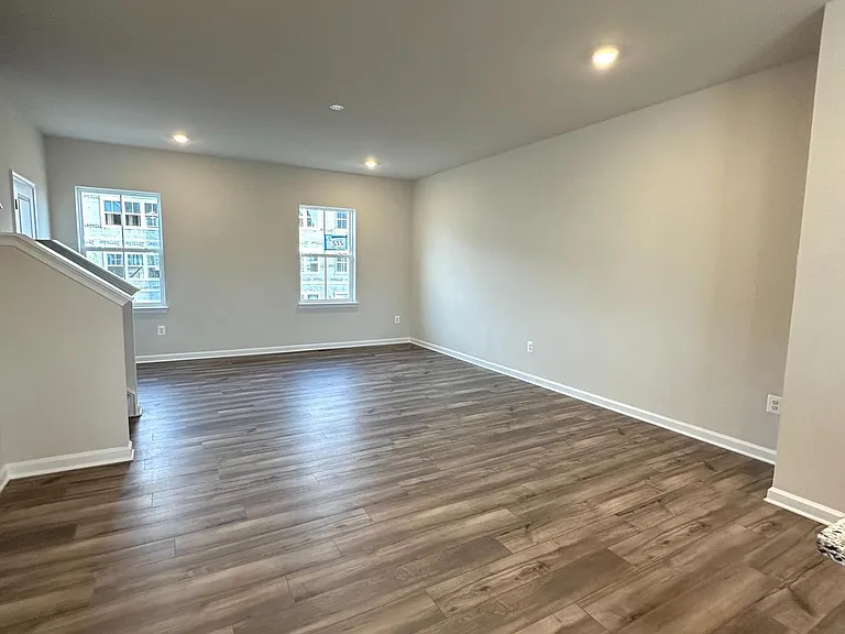 271 Swan Field Ave — Photo 13
