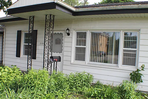 2101 Eshcol Ave Photo 1