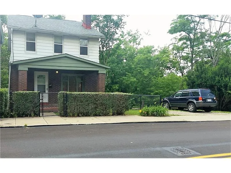 65 Bascom Ave photo 1