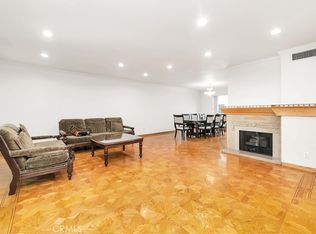 8007 Via Verona, Burbank, CA 91504