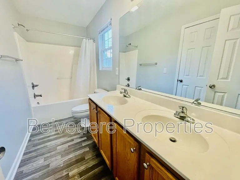 405 N Dudley St — Photo 12