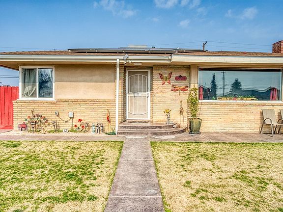 4th image of 3905 Kenmore Drive