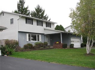 44 Heritage Cir, Solvay, NY 13209