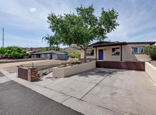 1230 E Shangri La Rd, Phoenix, AZ 85020