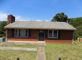 304 Peninsular St, Lynchburg, VA 24501