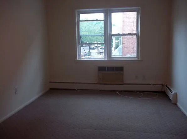 3001 Francis Lewis Blvd, Flushing, NY 11358