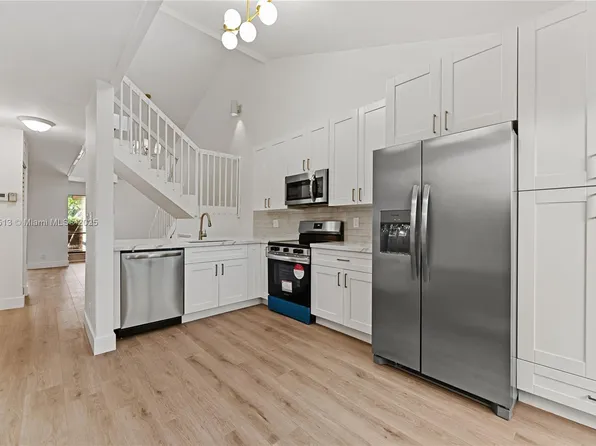 7720 NW 79th Ave APT B6, Fort Lauderdale, FL 33321