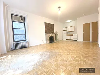 Rented by ZealEstate Group Inc