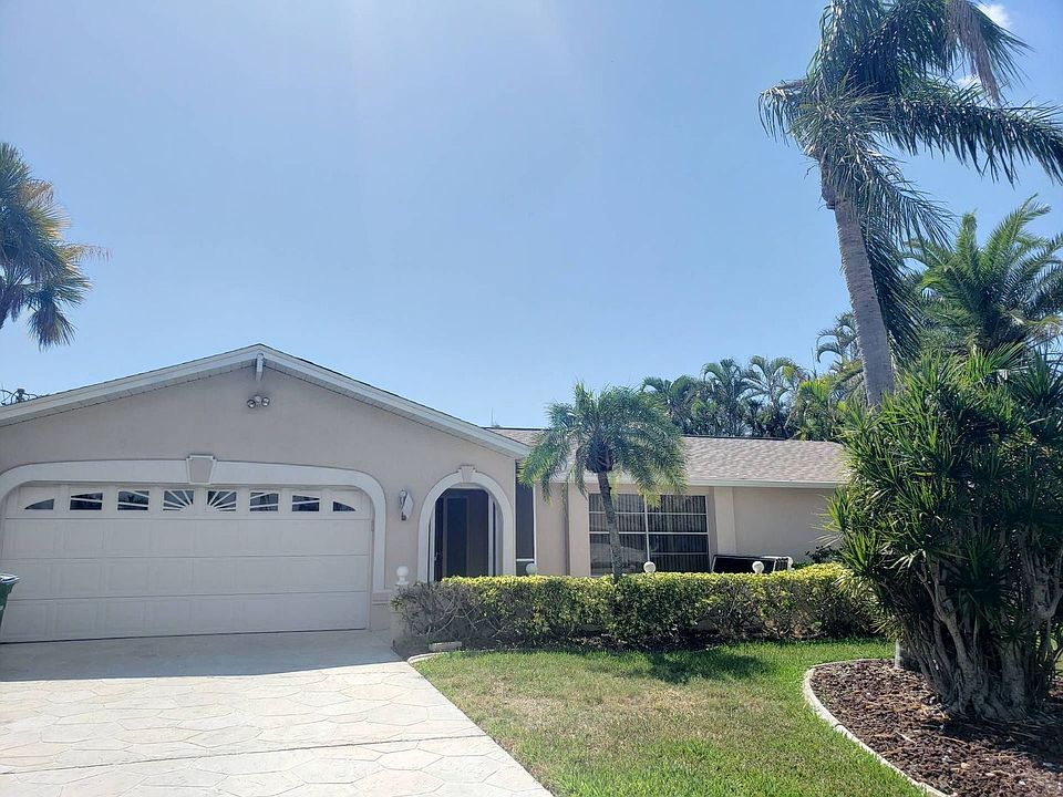 1st image of 4918 SW 10th Ave