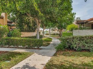 9906 Del Rio Way, Cypress, CA 90630