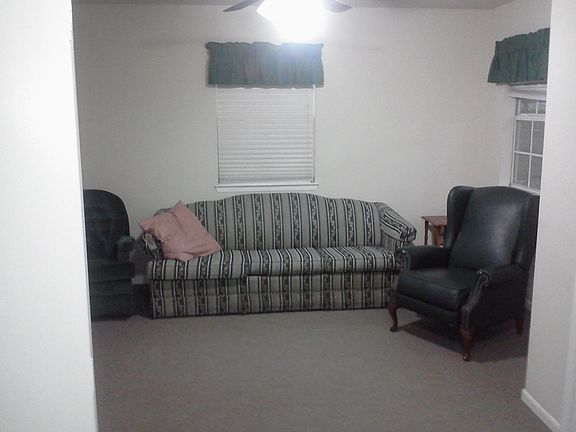2nd image of 404 4th Ave #1-77