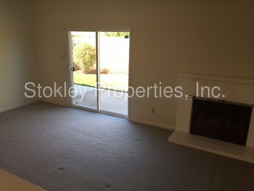 2nd image of 1935 Rainier Ct