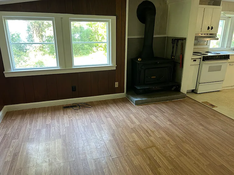 130 Johnson Point Rd — Photo 6