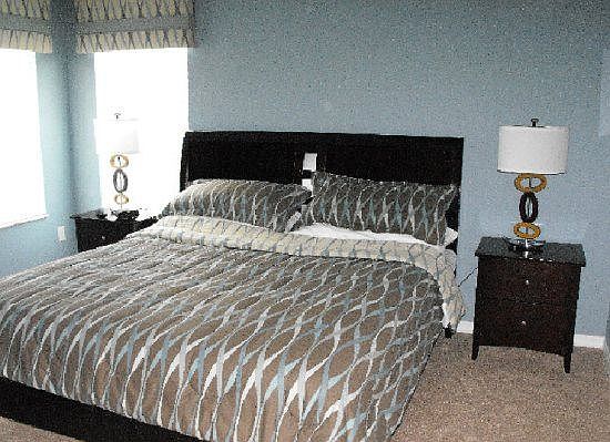 WAS5P621OC-king-master-bedroom