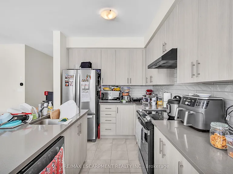12 Blackberry Ln — Photo 10
