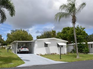 20927 Sunrise Dr, Boca Raton, FL 33433