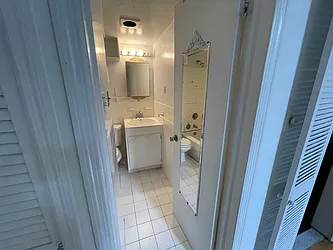 Rented by R New York