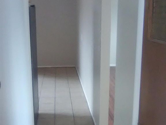 Hallway to Kitchen 