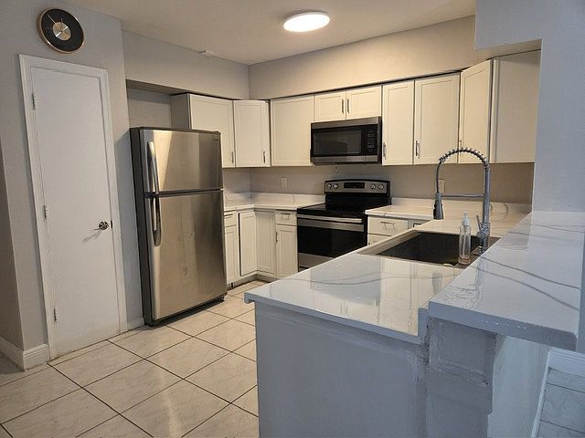 1st image of 11170 NW 39th St Unit W