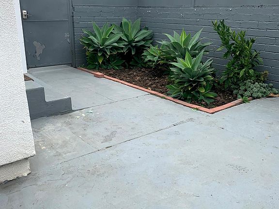 5th image of 1337 Welton Way