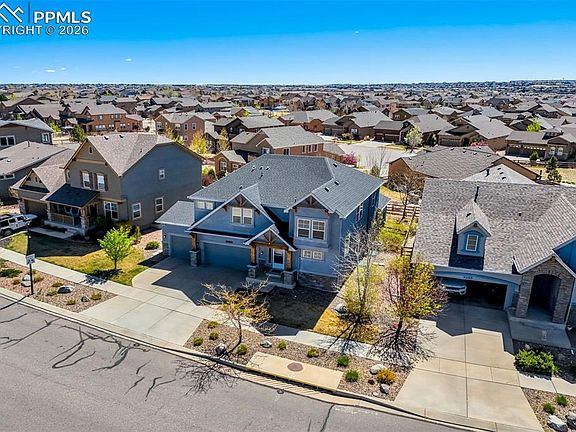 4th image of 5563 Wolf Village Dr