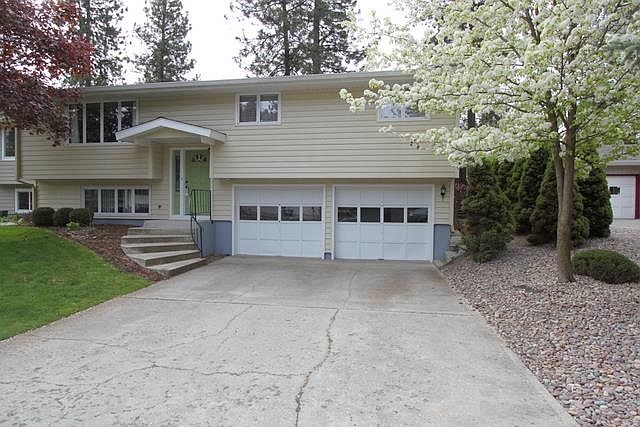 1st image of 1102 E Bedivere Dr