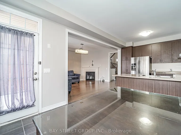 7 Gordon Landon Dr — Photo 21