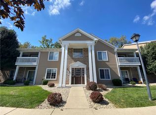 6524 Emerald Hill Ct APT 102, Indianapolis, IN 46237