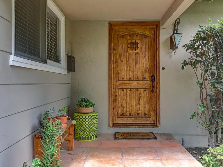 3021 Rhodelia Ave — Photo 3