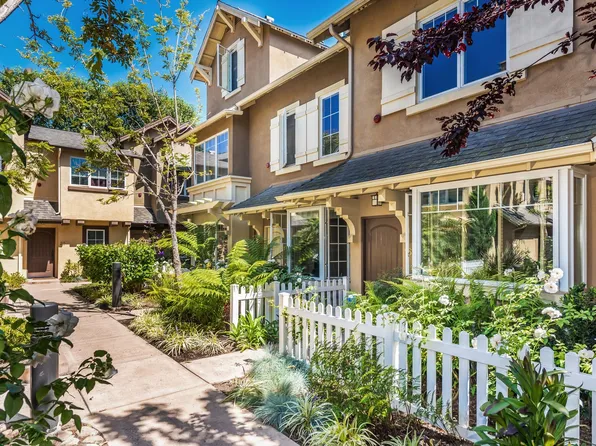 345 Kellogg Way APT 16, Goleta, CA 93117