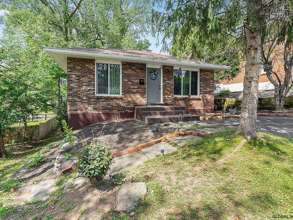98 Ormond St, Albany, NY 12203 Zillow