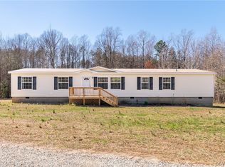 6028 Cartersville Rd, Powhatan, VA 23139
