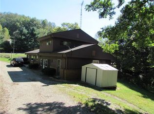 3256 Tall Timber Rd NE, Mineral City, OH 44656