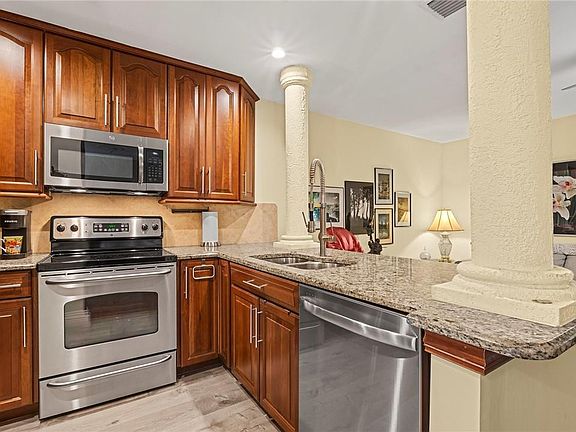 3rd image of 3900 NE 18th Avenue #38H