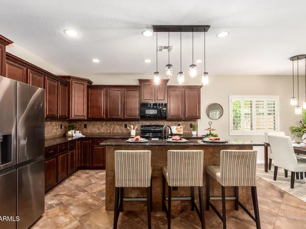 595 W DRAGON TREE Avenue, Queen Creek, AZ 85140