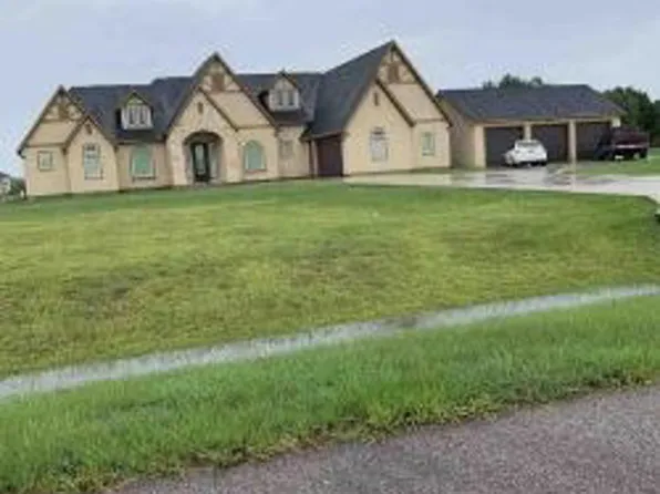 17111 Dewberry Ln, Rosharon, TX 77583