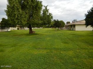 10501 W Saratoga Cir, Sun City, AZ 85351