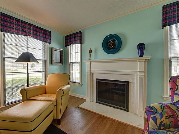 5th image of 505 Lake Forest Dr