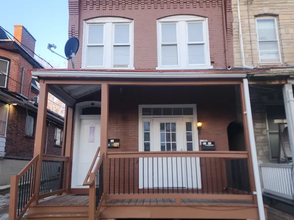 28 N Broad St APT 1, Lancaster, PA 17602