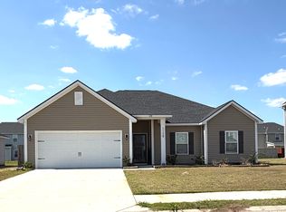1128 Turpentine Trl, Hinesville, GA 31313