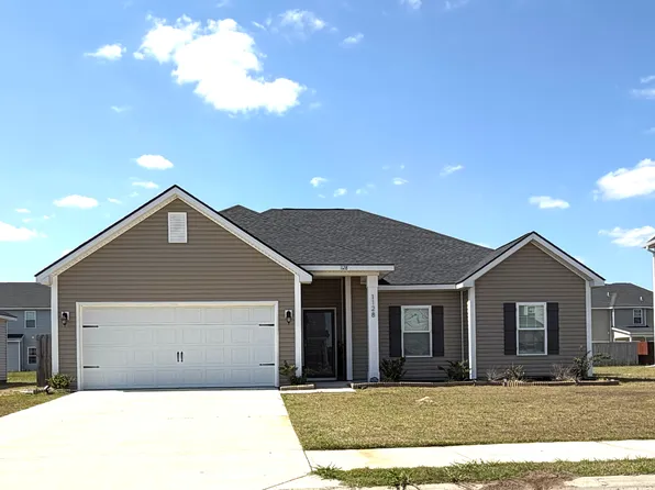1128 Turpentine Trl, Hinesville, GA 31313